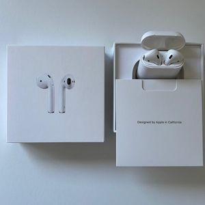 Apple AirPods 2nd Gen